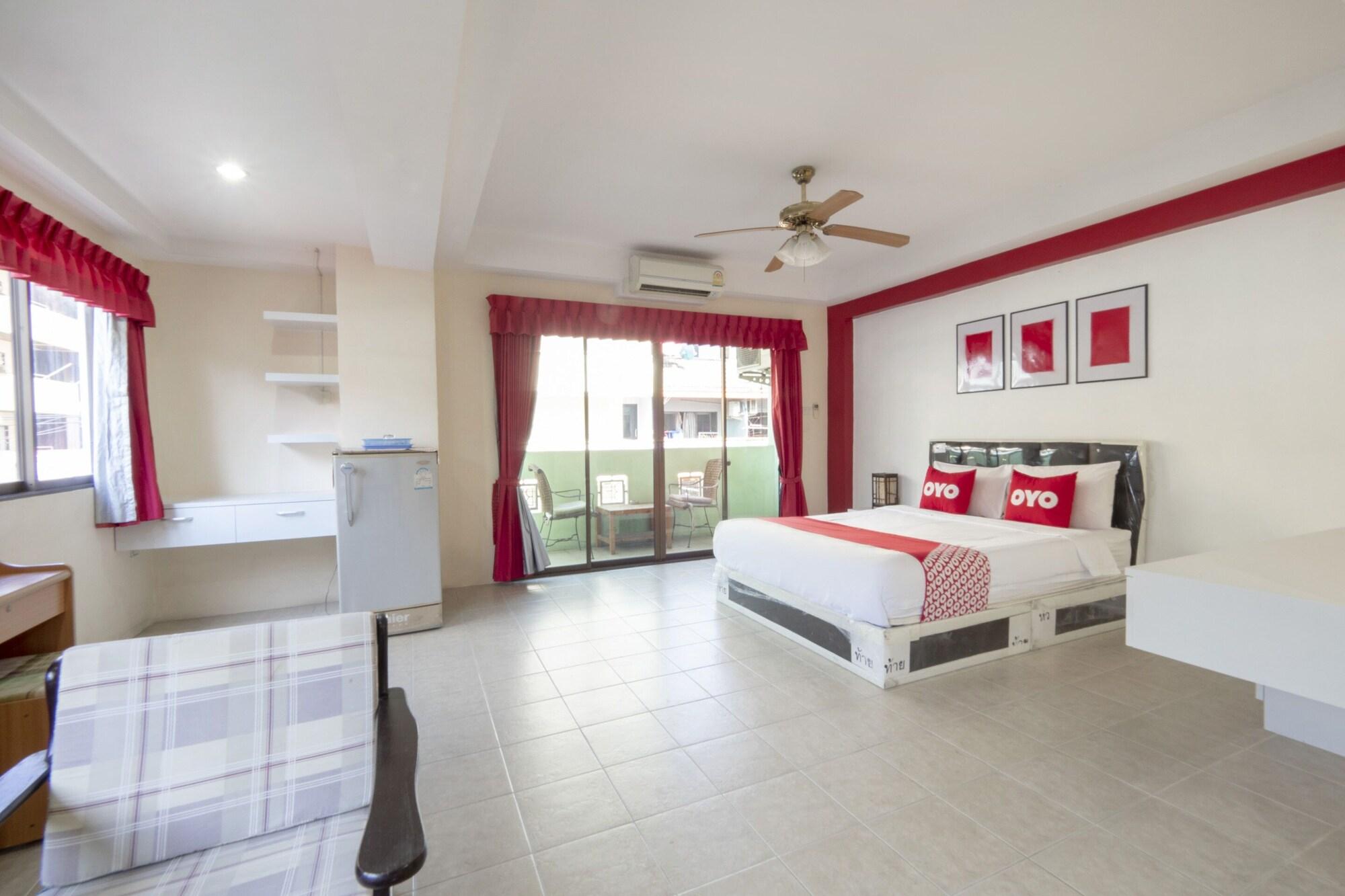 Billabong Hotel Pattaya Extérieur photo