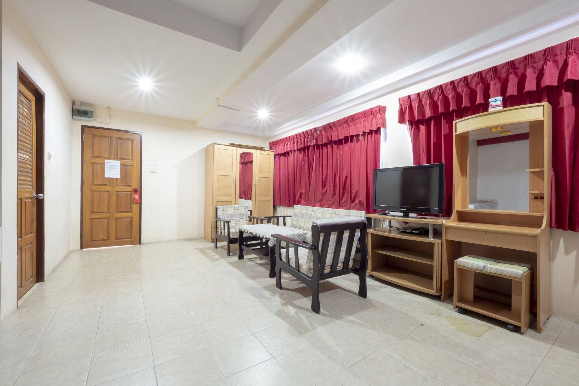 Billabong Hotel Pattaya Extérieur photo